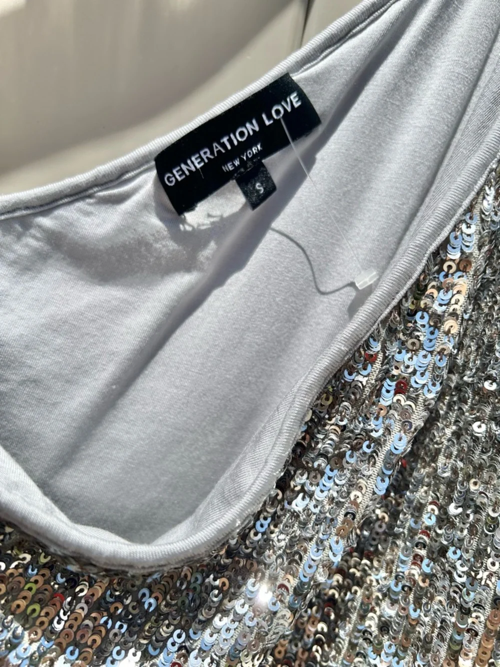NWT GENERATION LOVE Tina Silver Sequin One Shoulder Vegas Party Top Size S $198 - Picture 3 of 7